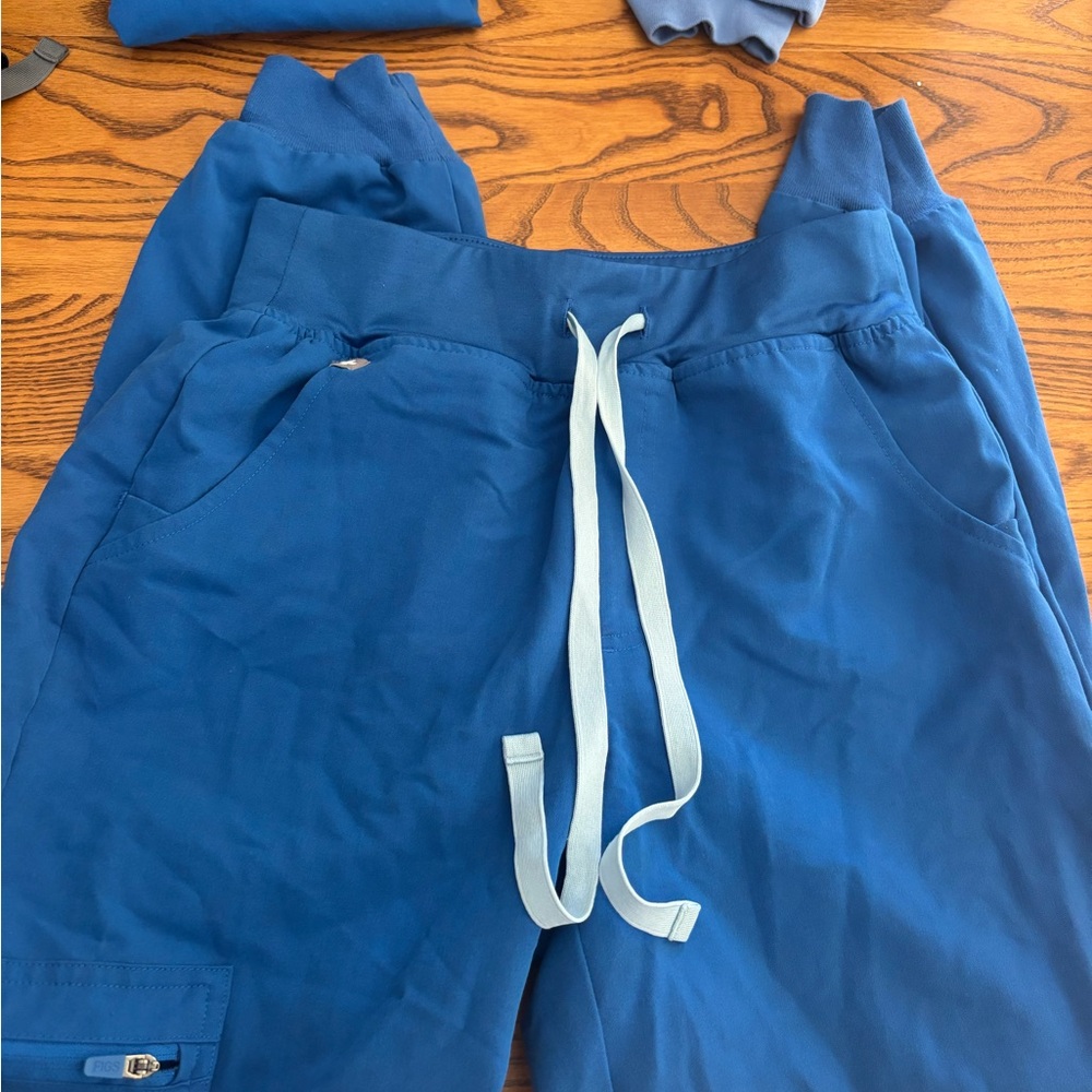 Figs XSP high waited Joggers in royal  Blue